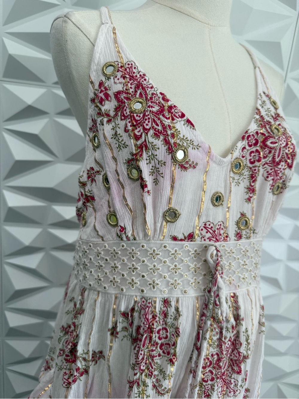 Ananta Boho Tiered Floral Maxi Dress in Pink and White SZ L/XL - Picture 3 of 5